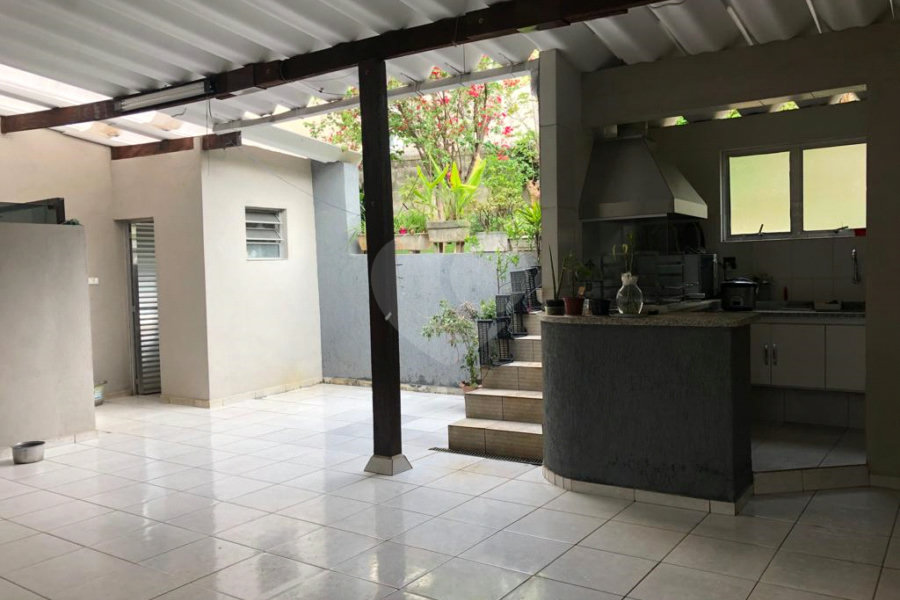 Sobrado à venda com 3 quartos, sendo 1 suíte, em Santana, São Paulo, SP