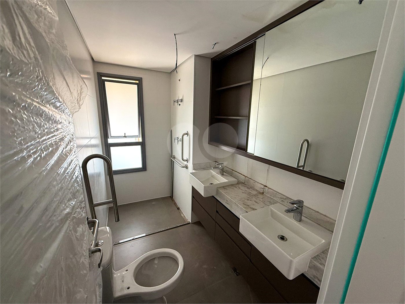 Apartamento à venda com 3 suítes em Sumarezinho, São Paulo, SP