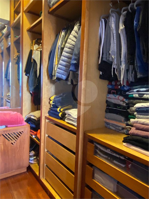 Apartamento à venda com 3 quartos, sendo 1 suíte, em Vila Paulicéia, São Paulo, SP