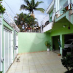 Sobrado à venda com 3 quartos, sendo 1 suíte, em Tremembé, São Paulo, SP