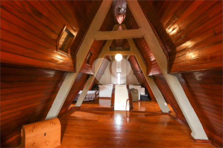 Casa à venda com 4 quartos, sendo 1 suíte, em Jardim Franca, São Paulo, SP