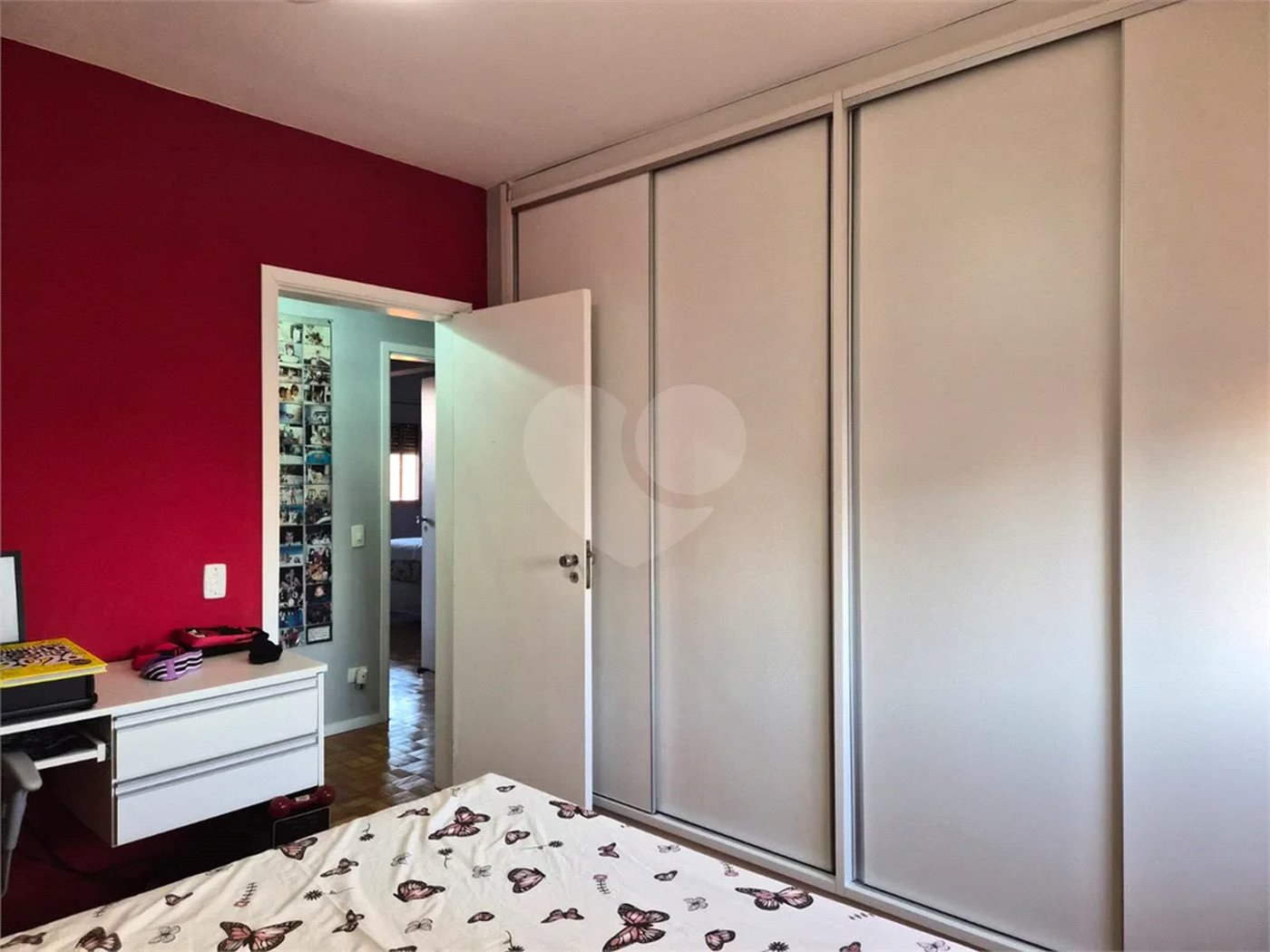 Apartamento à venda no Edifício Pedro Ometto, no coração de Piracicaba.