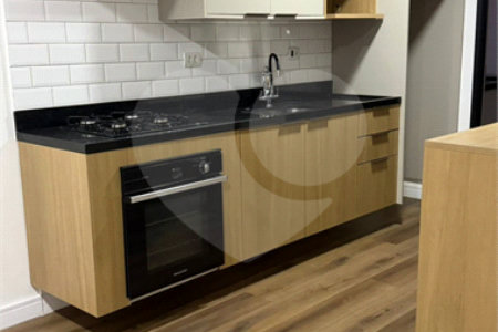Casa à venda com 2 suítes no condomínio Gran Loft, Cotia - SP