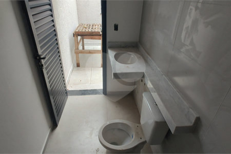 Casa Térrea à venda com 3 quartos, sendo 1 suíte,  em Nova Cerejeira, Atibaia, SP