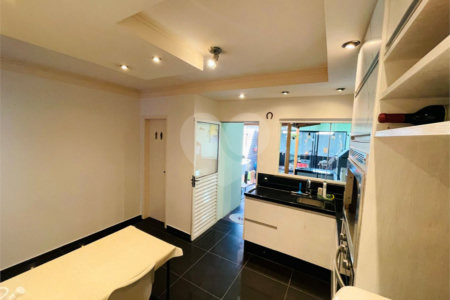 Casa à venda com 2 quartos no condomínio Villa Itália, Vinhedo - SP