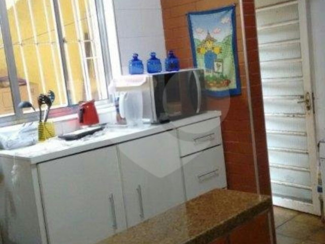 Casa à venda com 2 quartos, sendo 1 suíte,  em Solemar, Praia Grande, SP