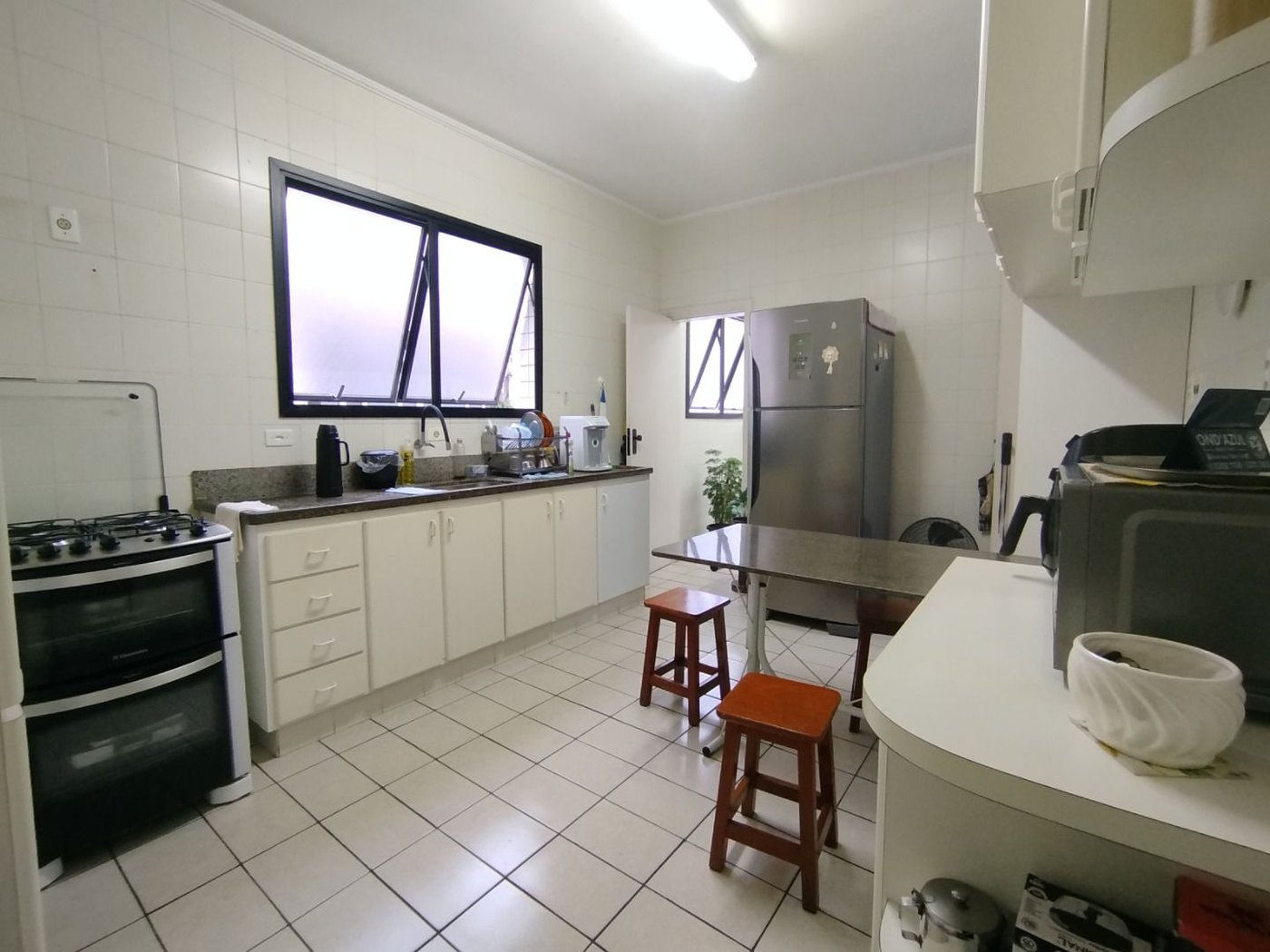 Apartamento com 2 dormitórios à venda, 92 m² por R$ 750.000,00 - Embaré - Santos/SP