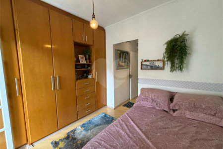Casa à venda com 2 suítes no condomínio Village Palmas, São Paulo - SP