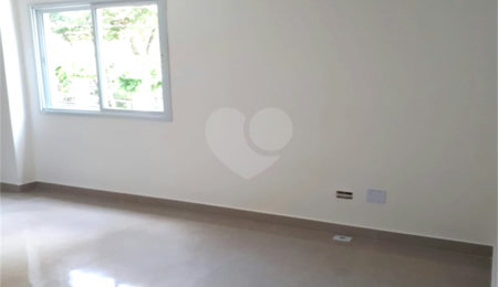 Casa em condomínio à venda com 2 quartos em Santana, São Paulo, SP