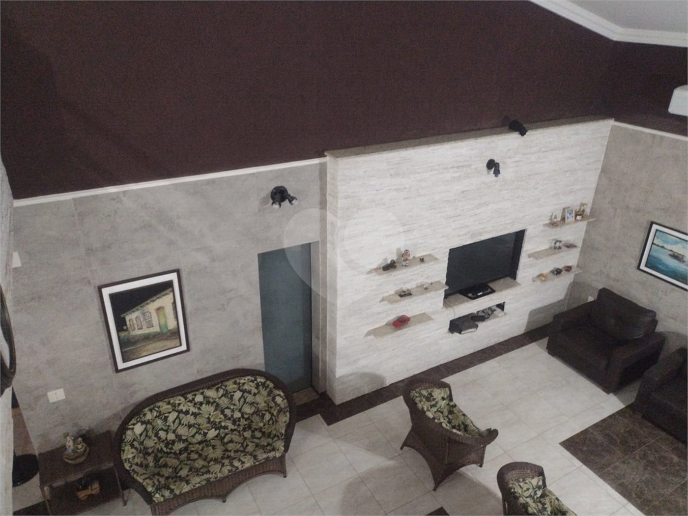 Casa à venda com 3 quartos, sendo 1 suíte, no condomínio Acmti - Colinas do Mosteiro, Terras de Itaici e Recanto dos Pássaros, Indaiatuba - SP