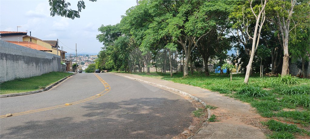Casa Térrea à venda com 3 quartos, sendo 2 suítes, em Jardim Jaraguá, Atibaia, SP