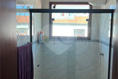 Sobrado à venda com 4 quartos, sendo 1 suíte,  em Jardim do Colégio (zona Norte), São Paulo, SP