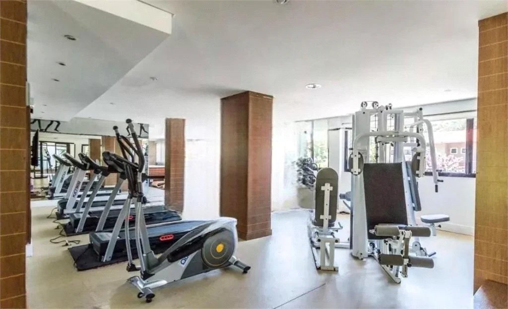 Apartamento à venda com 3 quartos, sendo 1 suíte, em Cidade São Francisco, São Paulo, SP