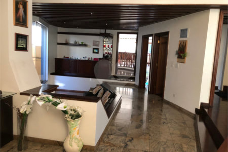 Casa à venda com 3 suítes em Fazenda Morumbi, São Paulo, SP