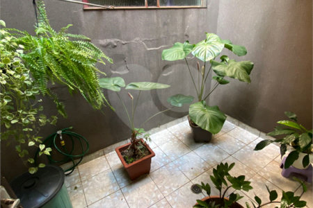 Casa à venda com 3 quartos, sendo 1 suíte, em Vila Correa, Ferraz de Vasconcelos, SP