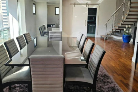 Duplex à venda com 4 suítes em Jardim Paulista, São Paulo, SP