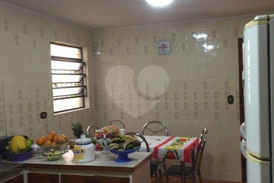 Casa à venda com 3 quartos, sendo 1 suíte, em Jardim São Paulo(zona Norte), São Paulo, SP