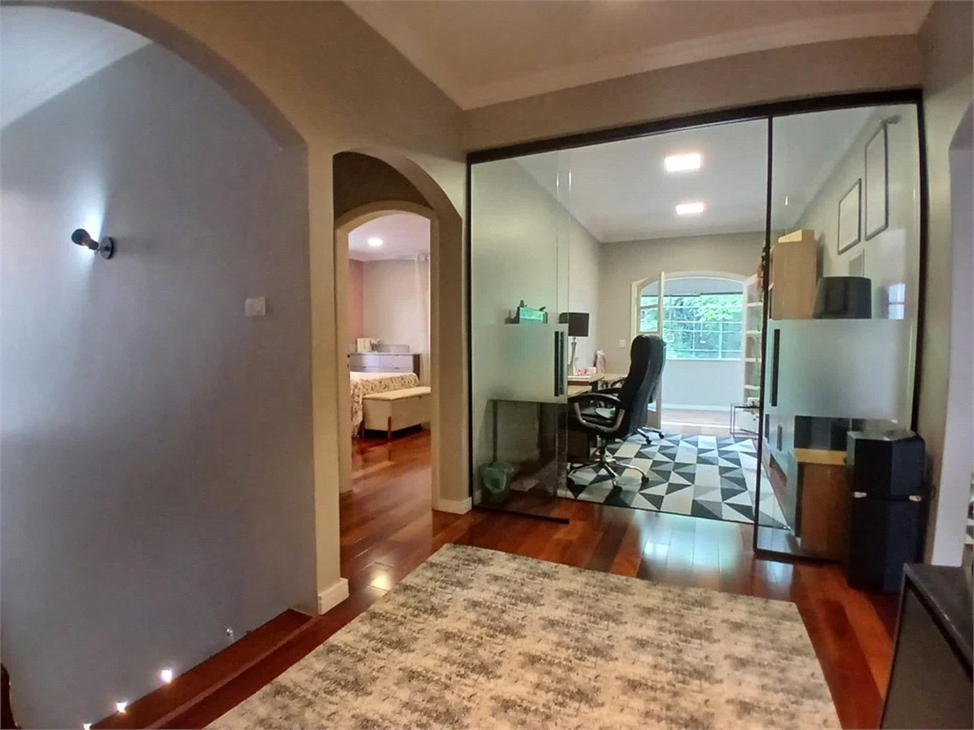 Sobrado à venda com 4 quartos, sendo 2 suítes, em Vila Ida, São Paulo, SP