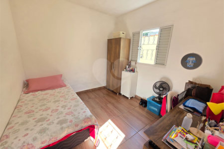 Casa à venda com 6 quartos, sendo 2 suítes, em Conjunto Residencial Butantã, São Paulo, SP