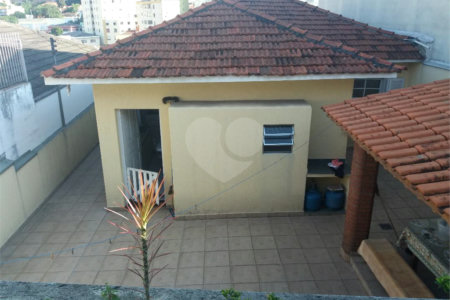 Sobrado à venda com 3 quartos em Vila Barreto, São Paulo, SP
