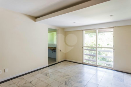 Casa para alugar com 4 suítes no condomínio Chácara Flora, São Paulo - SP