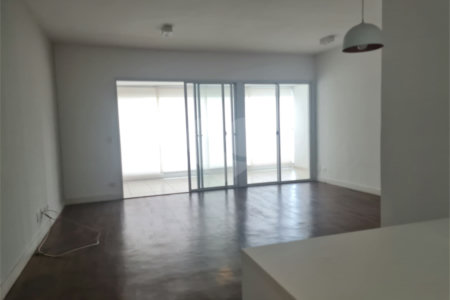 Lindo Apartamento de 140m² – 2 Suítes | 2 Vagas | Lazer Completo!