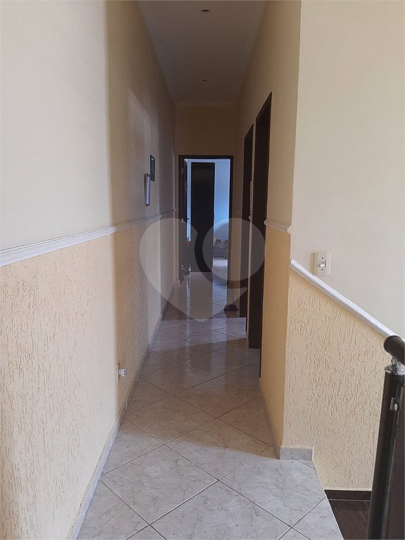 Casa à venda com 3 quartos, sendo 1 suíte,  em Residencial Colinas, Mogi das Cruzes, SP