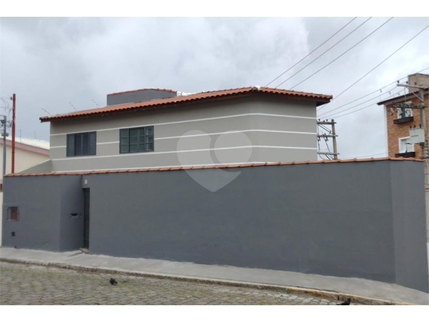 Sobrado à venda com 3 quartos, sendo 1 suíte,  no Centro, Mogi das Cruzes, SP