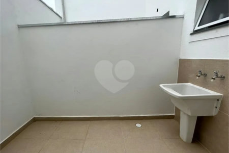 Casa à venda com 2 suítes no condomínio Residencial DI Luca, São Paulo - SP