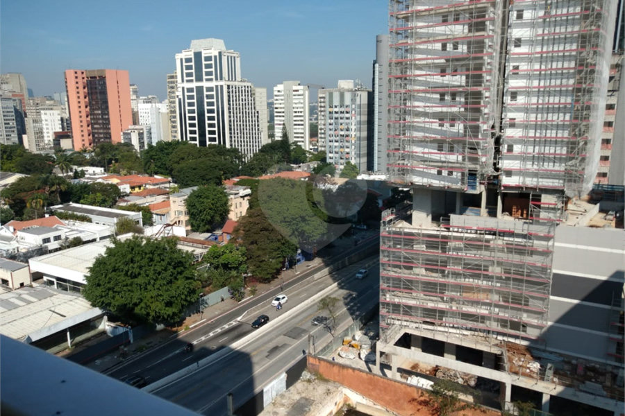 Apartamento para alugar com 2 quartos, sendo 1 suíte, em Jardim Europa, São Paulo, SP