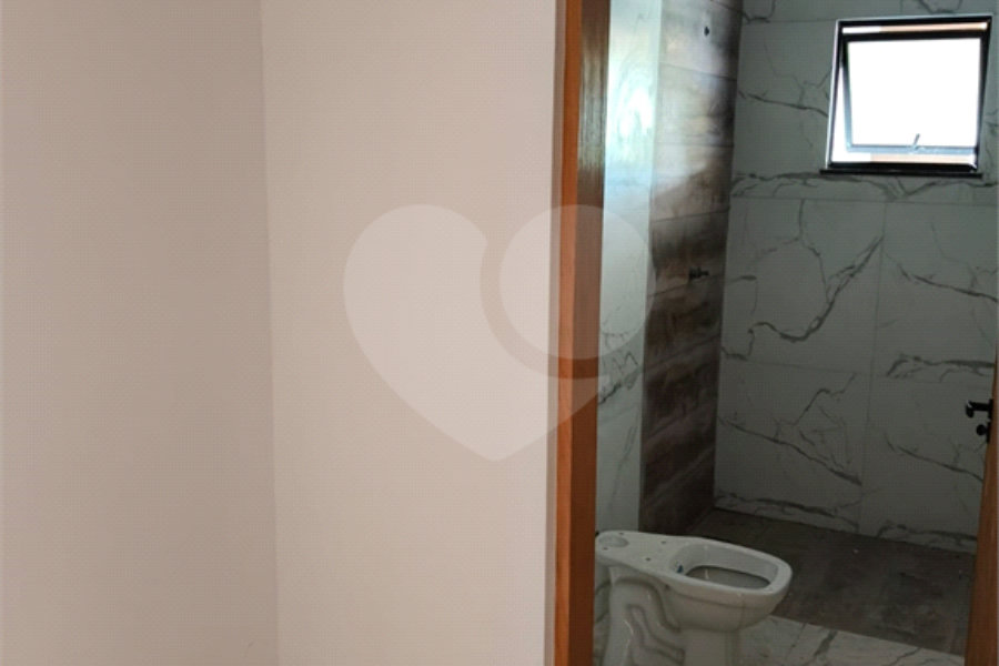 Casa à venda com 2 quartos no condomínio Águas de São Pedro, Mairiporã - SP