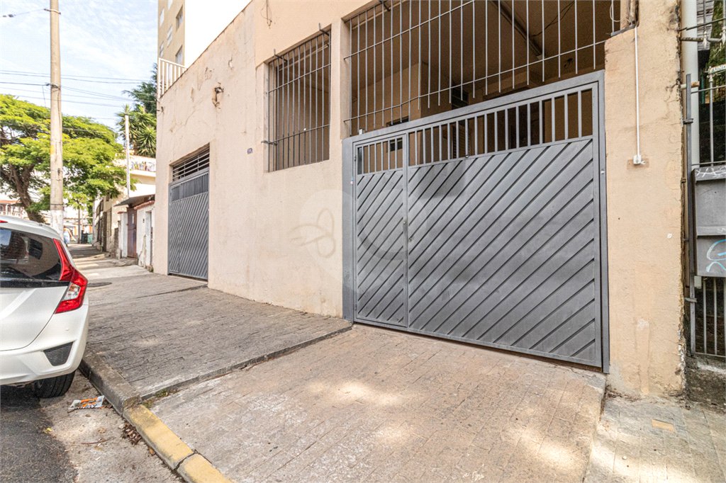 Casa Térrea à venda com 9 quartos, sendo 3 suítes, em Vila Romana, São Paulo, SP