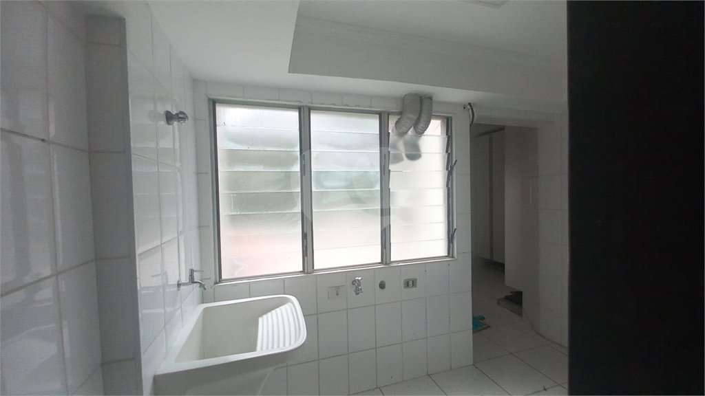 Apartamento à venda com 3 quartos, sendo 1 suíte,  em Vila Andrade, São Paulo, SP