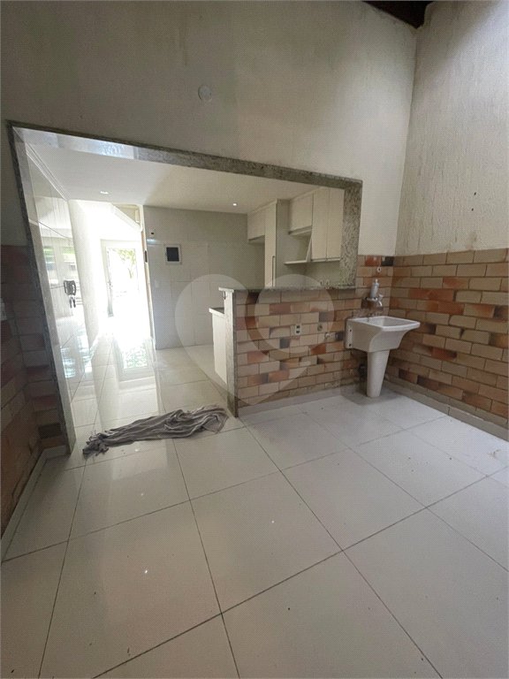 Casa à venda com 2 quartos no condomínio Athenas, Rio de Janeiro - RJ