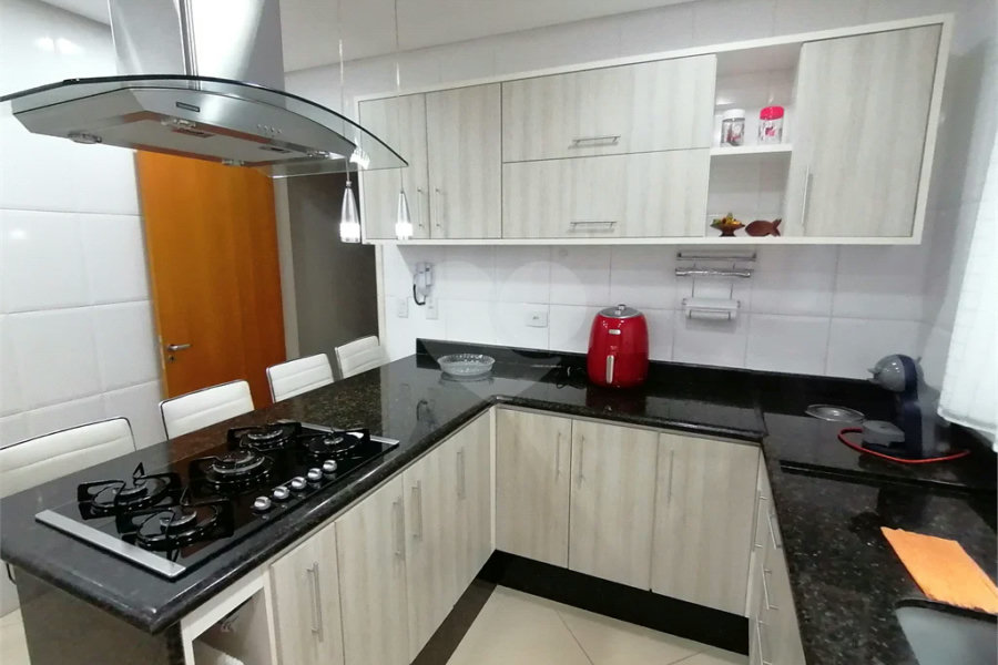 Sobrado à venda com 3 quartos, sendo 1 suíte, em Parque Mandaqui, São Paulo, SP