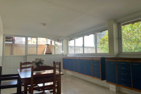 Casa à venda com 4 quartos em Santa Cruz, Rio de Janeiro, RJ