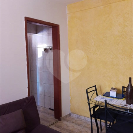 Casa à venda com 4 quartos, sendo 1 suíte, em Jardim das Palmas, São Paulo, SP