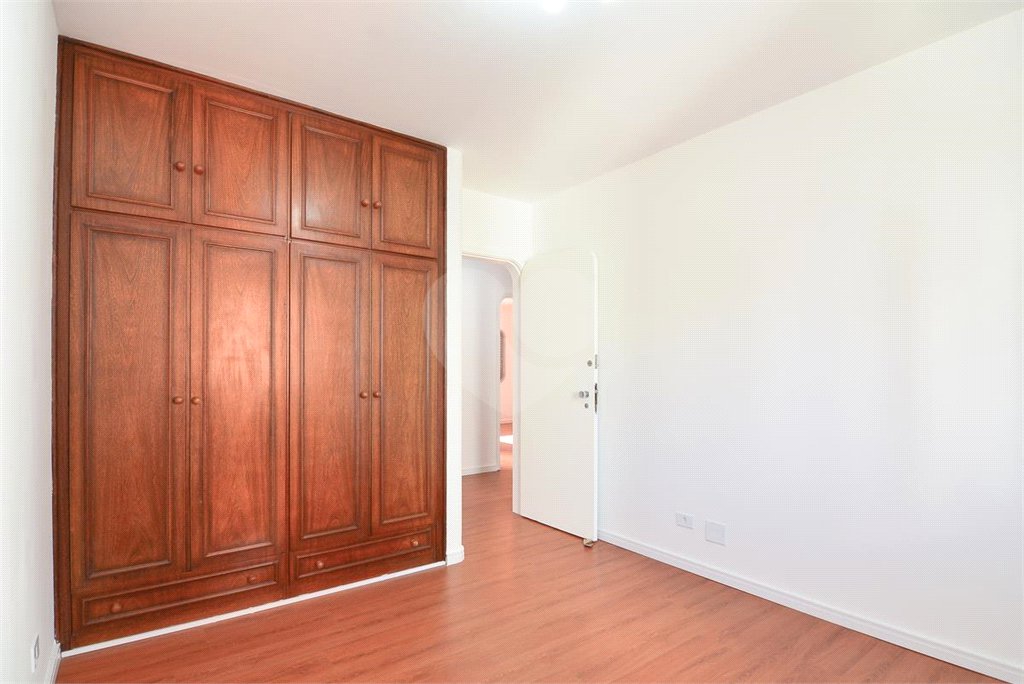 Apartamento à venda com 4 quartos, sendo 2 suítes,  em Brooklin Paulista, São Paulo, SP