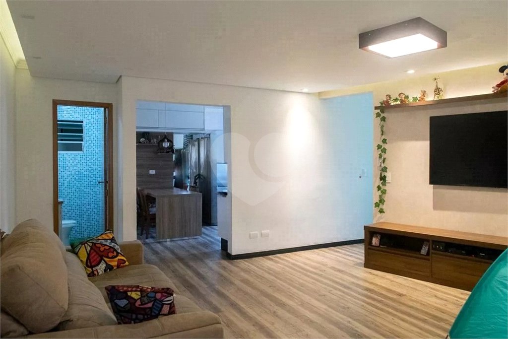 Casa à venda com 3 suítes em Chora Menino, São Paulo, SP