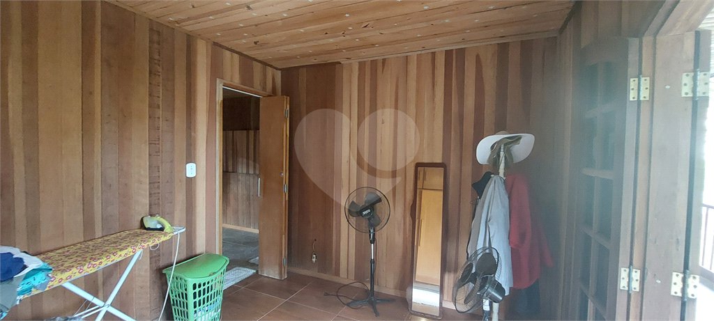 Casa à venda com 4 quartos, sendo 2 suítes, em Rio Acima, Mairiporã, SP