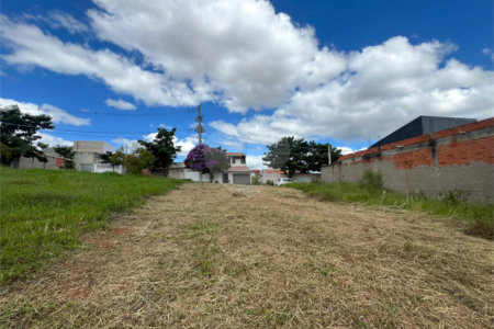Terreno à venda em Portal dos Pinheiros Ii, Itapetininga, SP