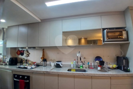 Apartamento à venda com 2 quartos, sendo 1 suíte,  em Bairro do Cambará, São Roque, SP