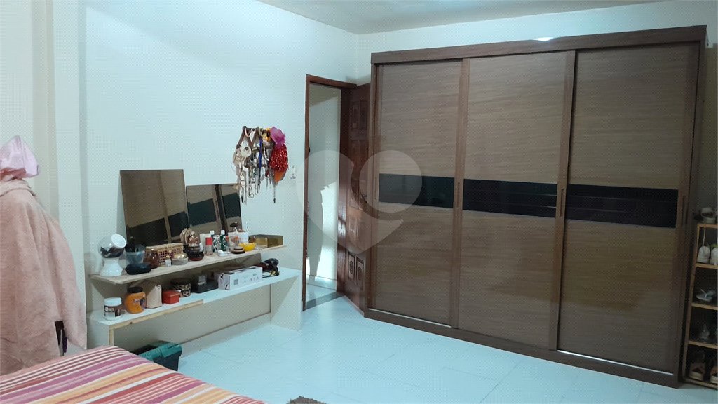 Casa à venda com 3 quartos em Campo Grande, Rio de Janeiro, RJ