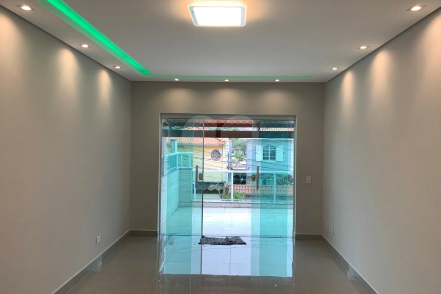 Sobrado à venda com 3 quartos, sendo 1 suíte, em Imirim, São Paulo, SP