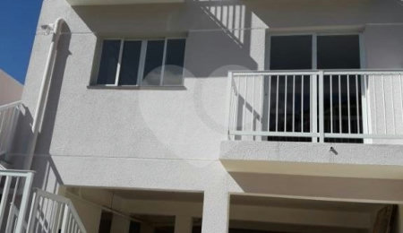 Sobrado à venda com 3 quartos, sendo 1 suíte, em Villa Verde, Franco da Rocha, SP