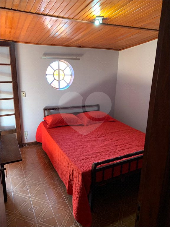 Chácara à venda com 4 quartos, sendo 1 suíte,  em Parque Residencial Atibaia, Atibaia, SP