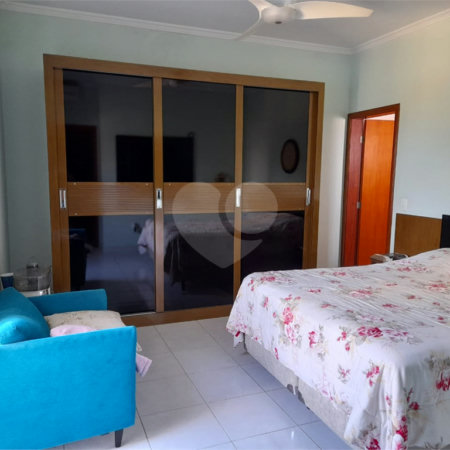 Sobrado à venda com 3 quartos, sendo 1 suíte, no Centro, Indaiatuba, SP