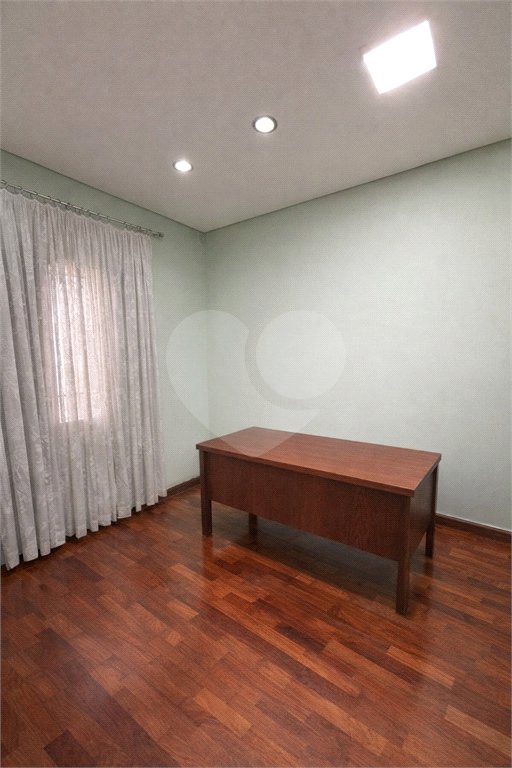 Casa à venda com 2 quartos, sendo 1 suíte,  em Vila Mariana, São Paulo, SP