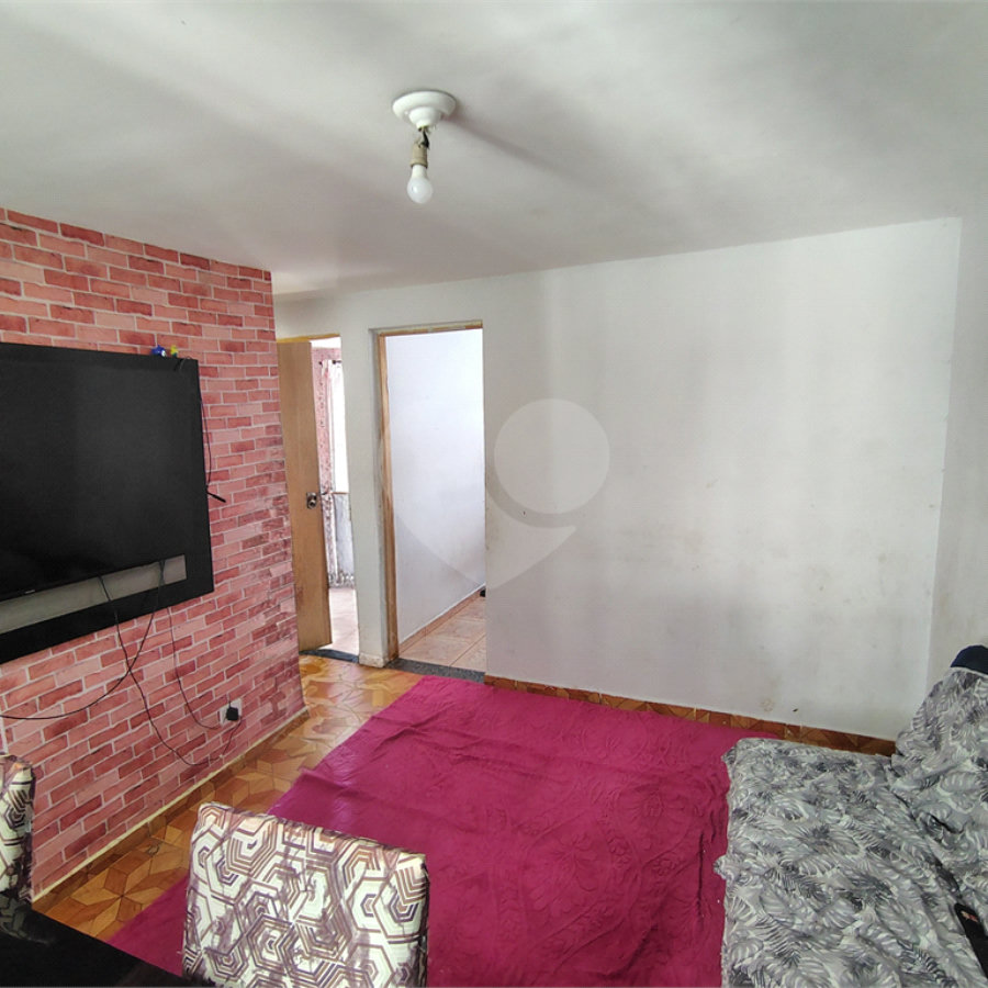 Apartamento à venda com 2 quartos em Jardim Aeroporto Iii, Mogi das Cruzes, SP