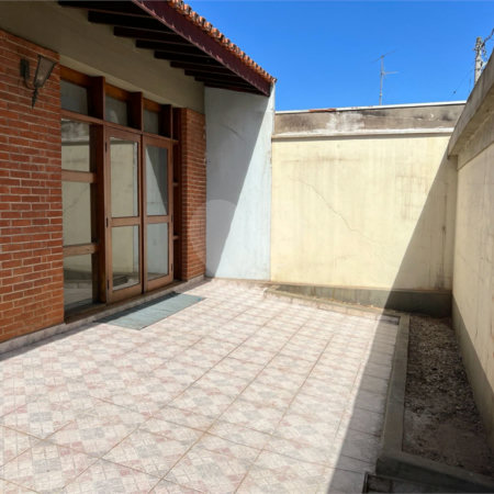 Casa à venda com 3 quartos, sendo 1 suíte, em Vila Vianelo, Jundiaí, SP